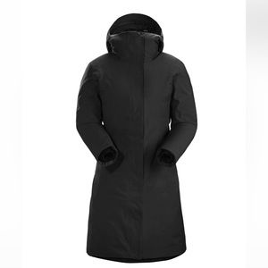 Women's Arc'teryx Centrale Parka - Black - Size Small